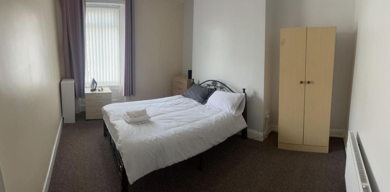 Arthurs Hill Newcastle, Free Parking Fully Equipped Kitchen 4 Bedrooms, Near City Centre Extérieur photo