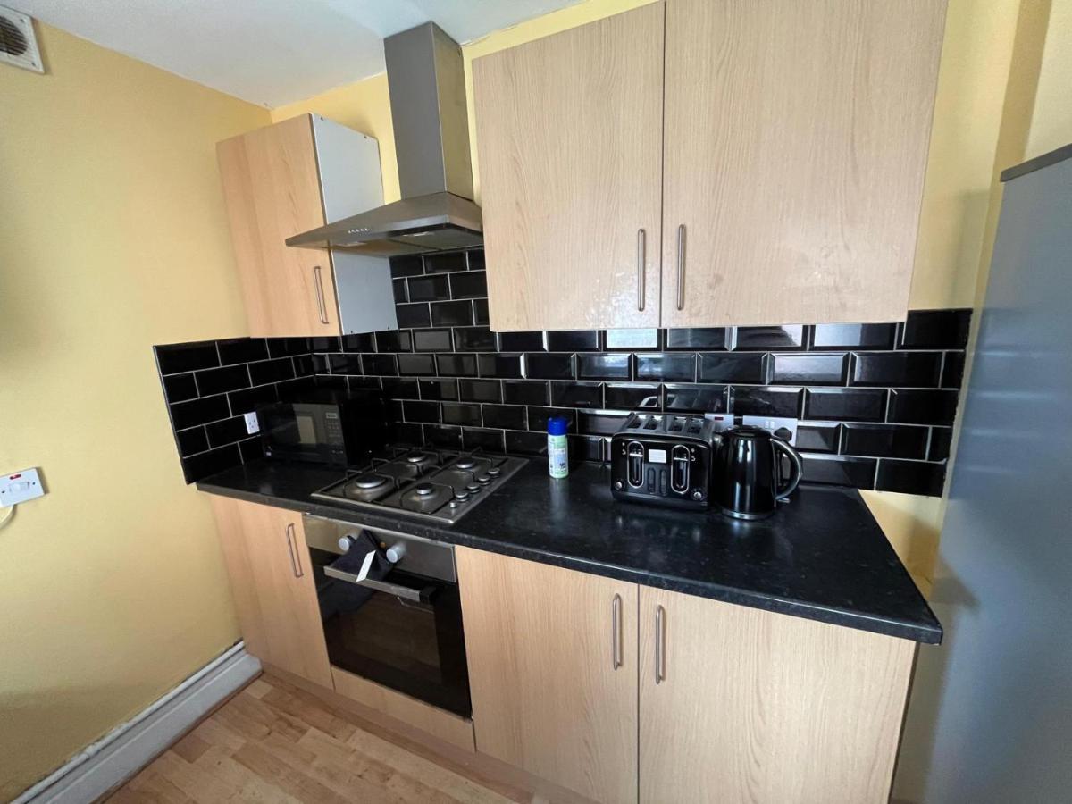 Arthurs Hill Newcastle, Free Parking Fully Equipped Kitchen 4 Bedrooms, Near City Centre Extérieur photo