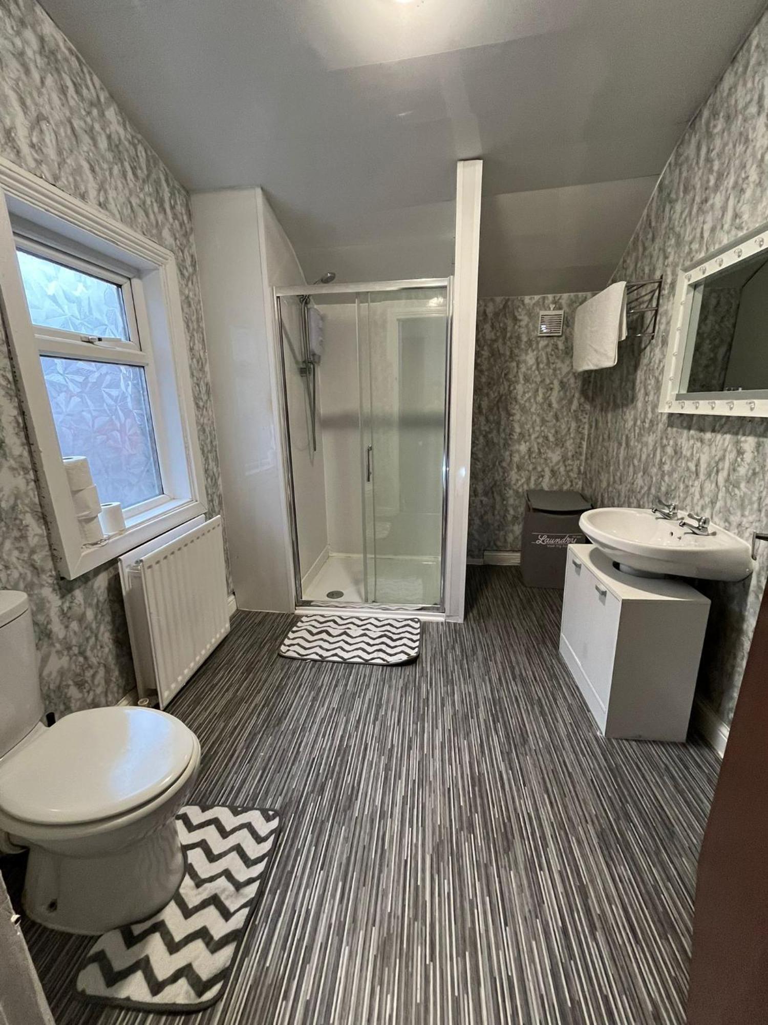 Arthurs Hill Newcastle, Free Parking Fully Equipped Kitchen 4 Bedrooms, Near City Centre Extérieur photo
